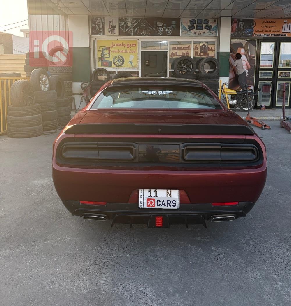 Dodge Challenger